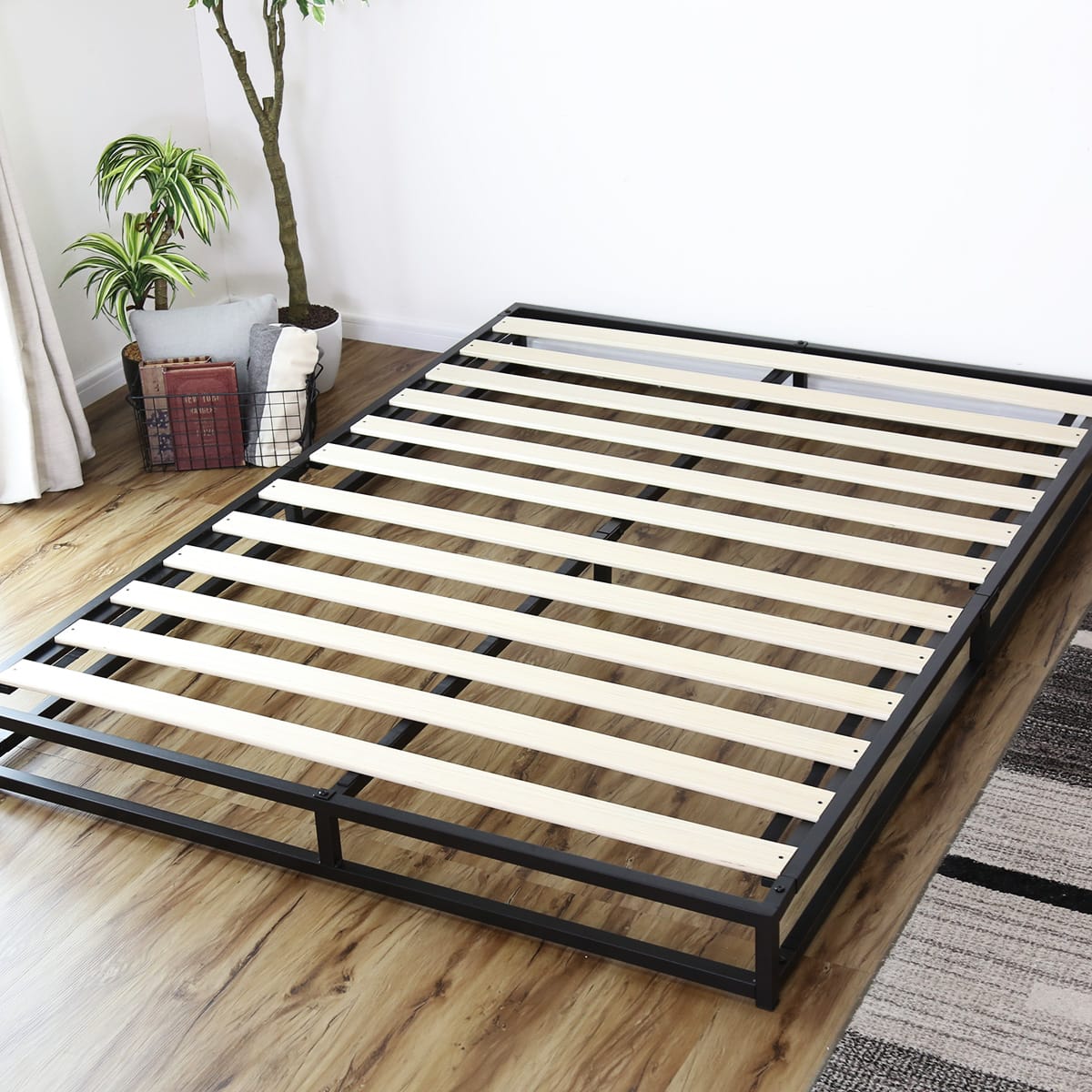 ベッドフレーム ルンフェルローD